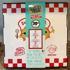 MGA's Miniverse Make It Mini Food Pizza Party Sunny Bros Pizza, BNIB