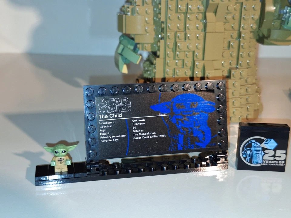 Lego 75318 Star Wars The Child-Yoda & Stand, with Manual. In Excell Clean Cond. - Image 3 of 4