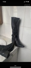 Lot 1 Paires De bottes Noire Et 2 Paires De bottines Noir Cuir