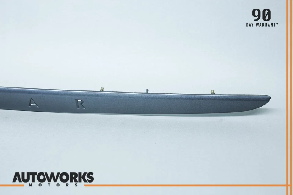 04-07 Jaguar XJR XJ8 VDP SV8 X350 Tapa de maletero Moldura de licencia trasera Azul OEM Foto 4 de 4