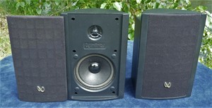 infinity minuette speakers