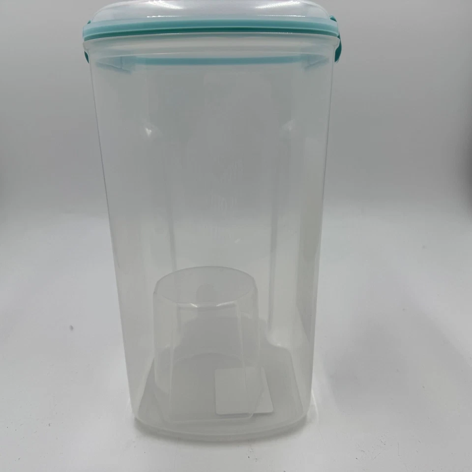 Sistema BakeIt Contenedores de Almacenamiento de Alimentos, 13.7 Tazas / 3.25 L Sostiene Harina Bolsa Estándar Foto 4 de 4