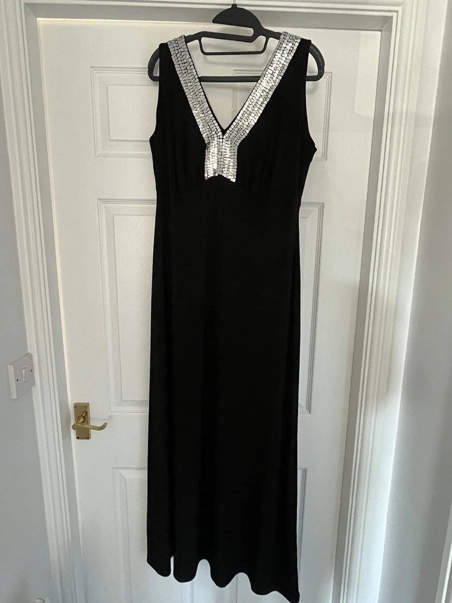 chinese dress ladies SheBird | Marissa Maxi Bra Dress main image 1