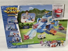 Super Wings Transform-A-Bot World Aircraft Play Set