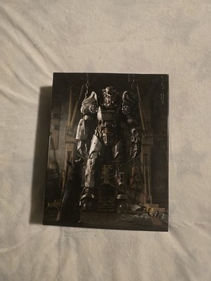 Bethesda Fallout 4 Collector's Edition Box Set Vault Boy Nuka Cola Power Armor
