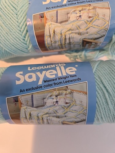 LEEWARDS Acrylic Sayelle Yarn, Caribbean Ice 2.5 Skeins, 3 1/2 oz. 4-ply VTG B21 - Picture 2 of 6