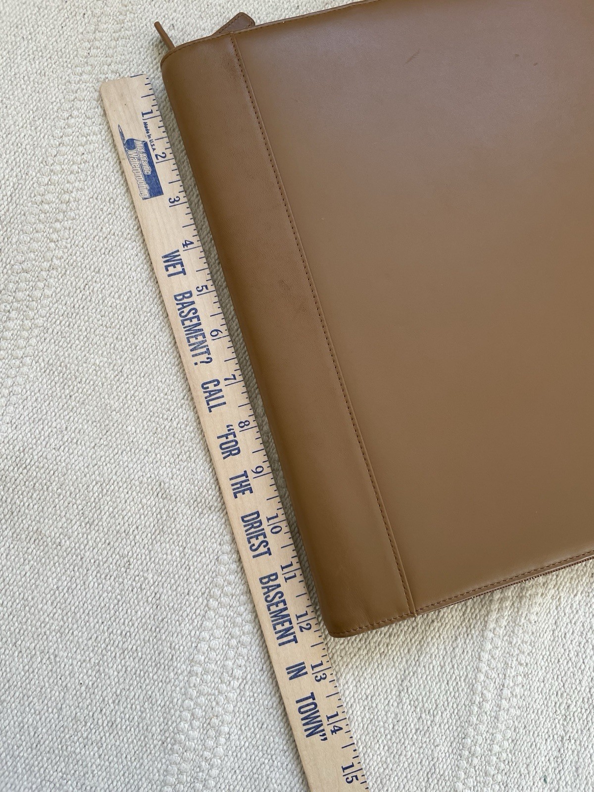 Levenger Leather Portfolio Notebook Organizer Pen Loop Window Card Pockets