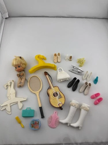 Vintage Barbie & Barbie Clone Doll Accessories Japan Hong Kong Shoes Hanger Bag