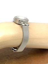 Gucci Women's Watch YA141504 Swiss Quartz Mother of Pearl Dial Silver Steel 22mm
