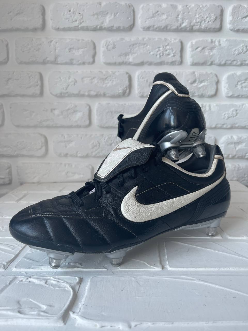 Alienación pronóstico cosecha 2007 Nike Tiempo Football Boots (Ronaldinho,Totti,Puyol) | eBay