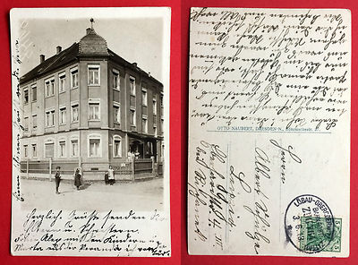 Photo postcard Löbau in Sat. 1913 residential house corner house with residents types (13307