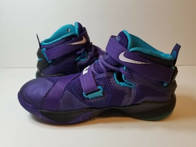 Nike Lebron Soldier 9 IX 776471-501 Purple Black Blue Youth - Size
