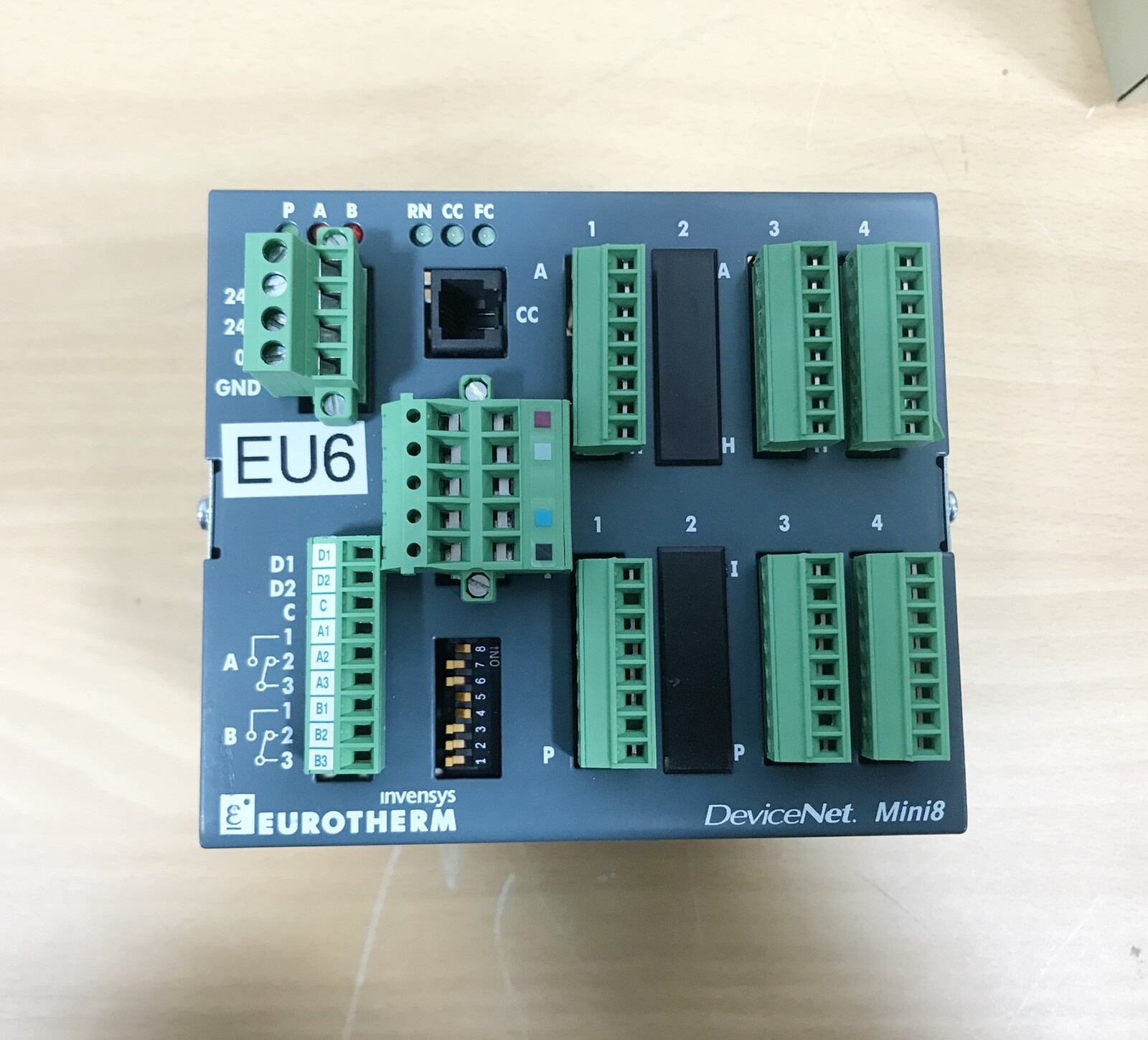 Eurotek Mini8 Eurotherm DeviceNet Mini8 /8LP/0PRG/VL/DEVICENET/C/TC8/XXX/RL8 ...