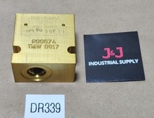 *NEW SURPLUS* Vickers 20057A Manifold Block Valve Block RV5-10-S-6T-35 +Warranty