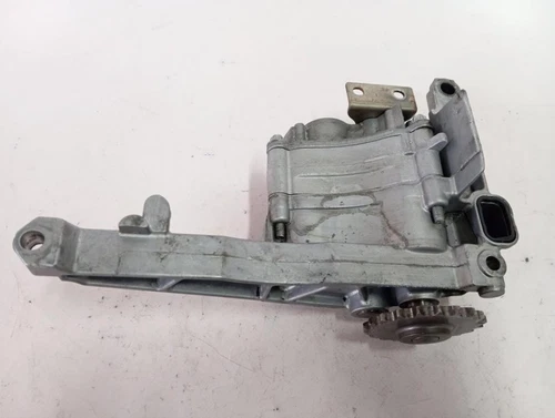 A6421810847 Bomba Aceite para MERCEDES-BENZ CLASE ML (BM 164) 2007 7040713 - Imagen 1 de 10