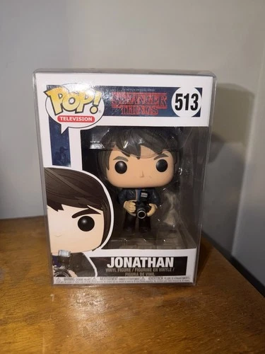 Funko Pop! Vinyl: Stranger Things - Jonathan Byers (w/ Camera) #513