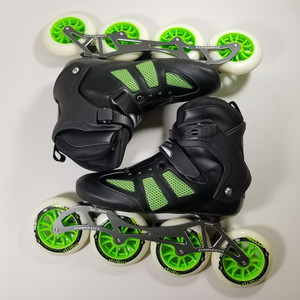 Atom Pro Fitness 4 Wheel 110mm 86A Inline Roller Skate Package EU 44 US 12