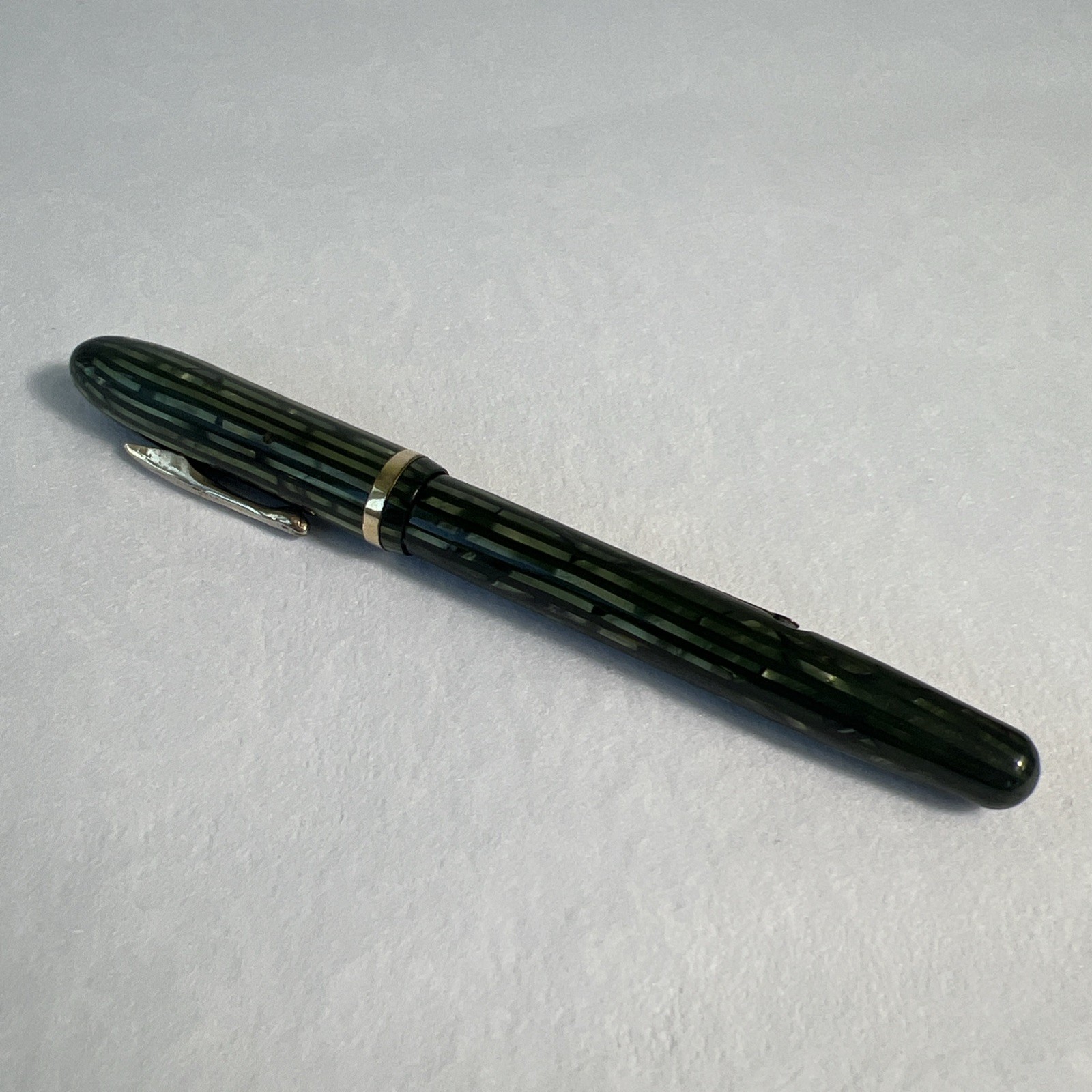 Vintage Conklin Fountain Pen With 14k Gold Point Nib Toledo Green ESTATE FIND