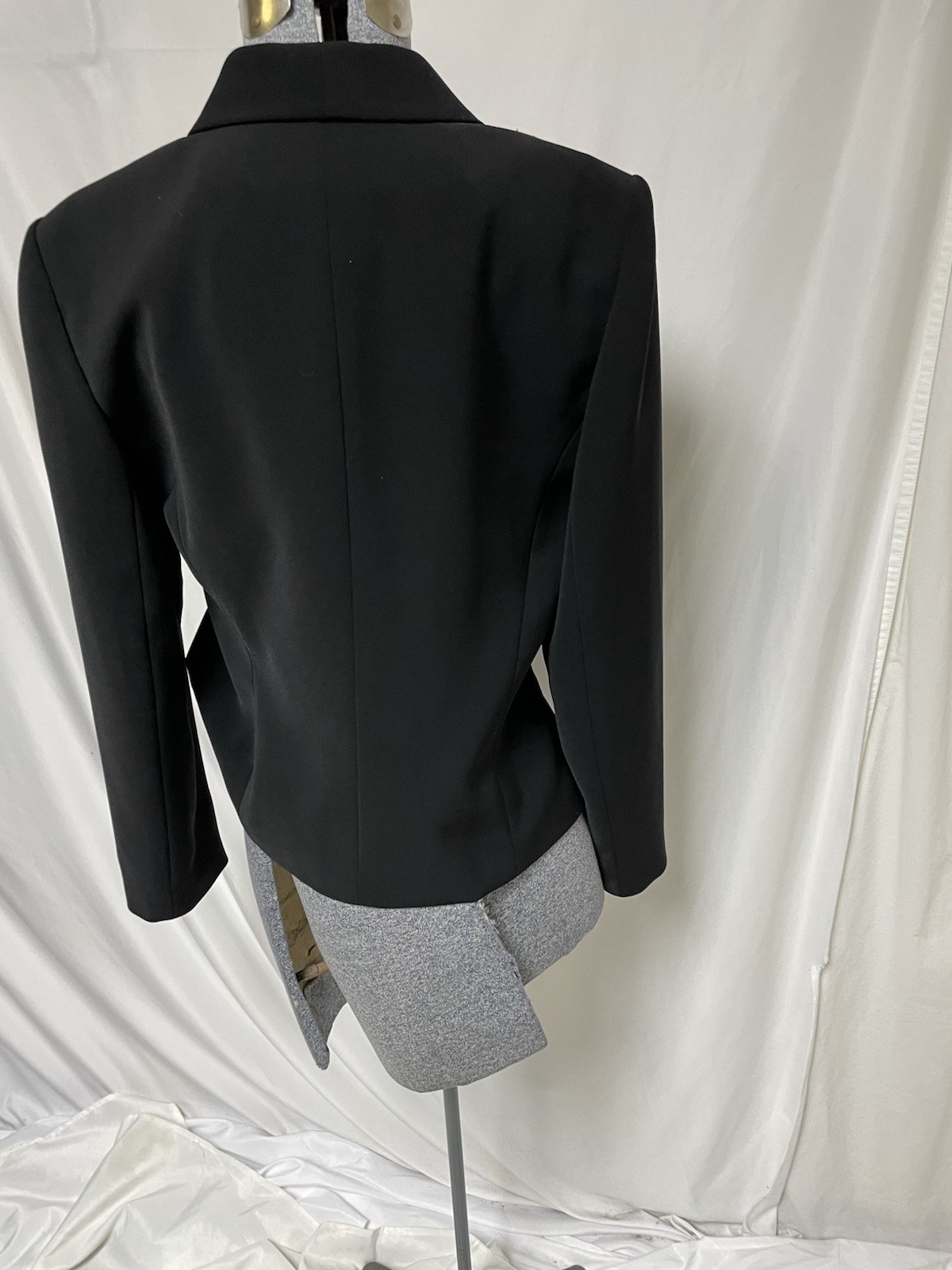 Le Suit Blazer Size 10 Black Suit Seperates Jacket Gold Tone Buttons Executive