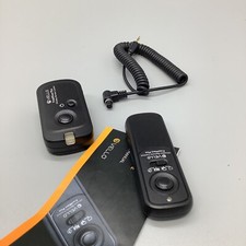 Vello Freewave Plus Wireless Remote Shutter R...