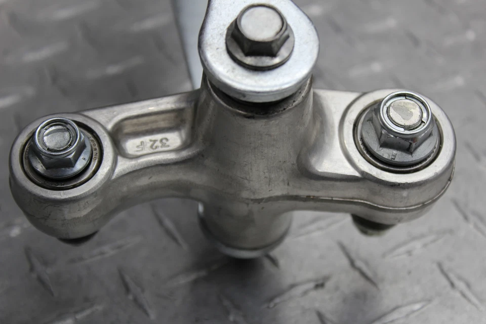 Suzuki Bandit 1250S GSF1250SA 2009 ABS trasero dogbone amortiguador acoplamiento 62600-32850 Foto 2 de 4