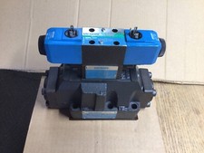NEW VICKERS DG4V-3S-6C-M-U-H5-60 DG5S-8-6C-2-T-M-U-H5-30  HYDRAULIC VALVE