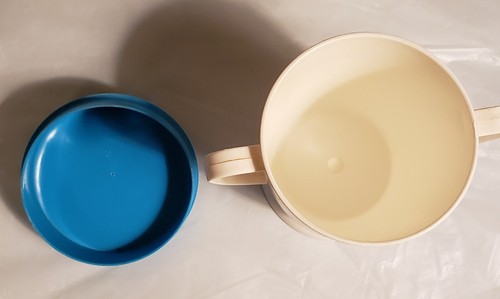 Playskool Sippy Cup Tommee Tippee Vtg 1987 Plastic Measurements on one Side 4 in - Picture 5 of 6