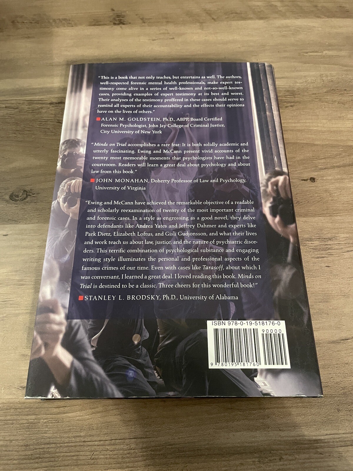 Minds on Trial : Great Cases in Law and Psychology by Joseph T. McCann and...