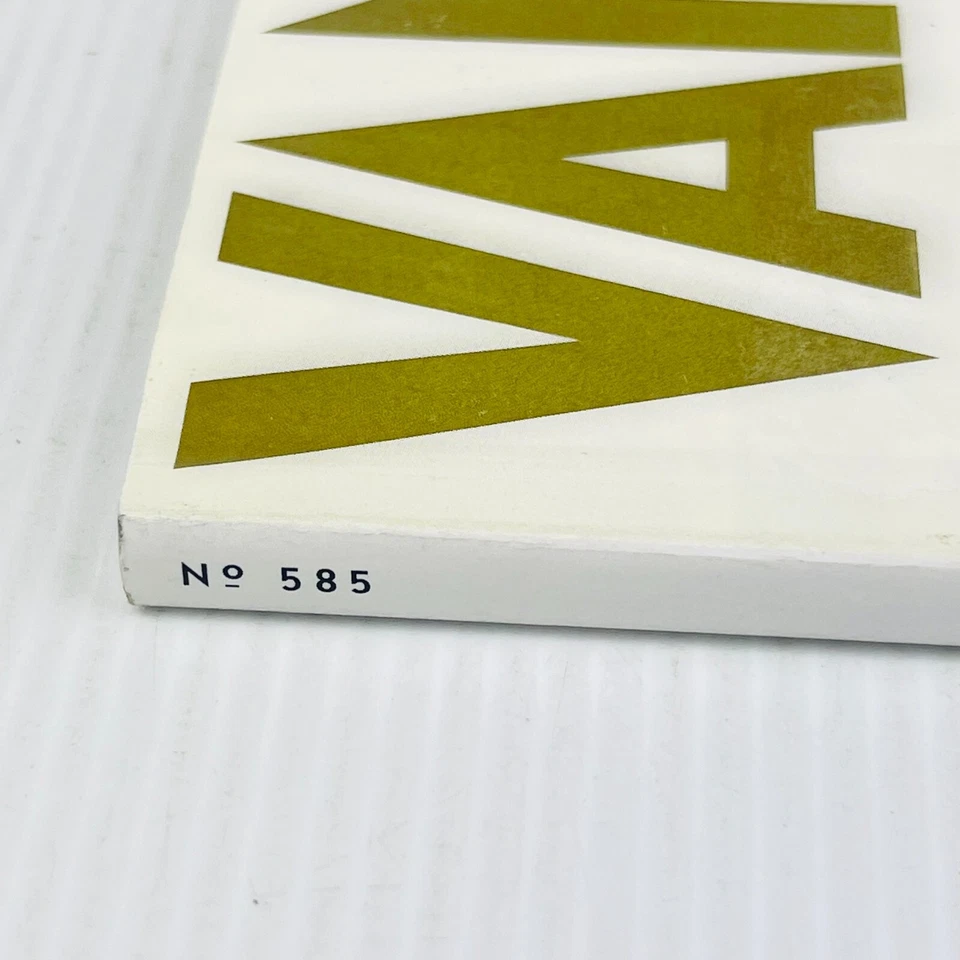 Vanity Fair May 2009 Magazine Gisele Bundchen Front Cover RARE - Image 4 of 4