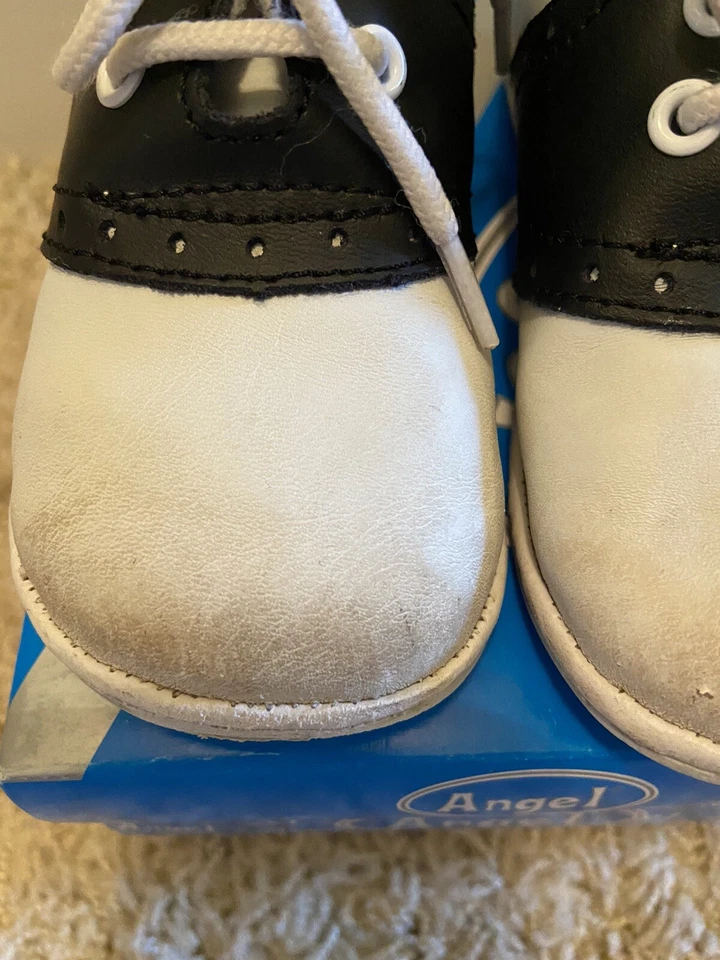 boys angel saddle oxfords size 7 - Image 2 of 4