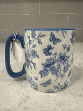 Chinoiserie BUTTERFLY Blue & White Floral by 10 Strawberry Street BELLA Mug NEW