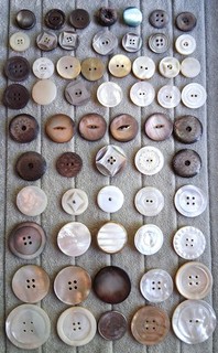 175 Vintage MOP Pearl Shell Buttons: Carved Etched Dyed Abalone Dimis Sets