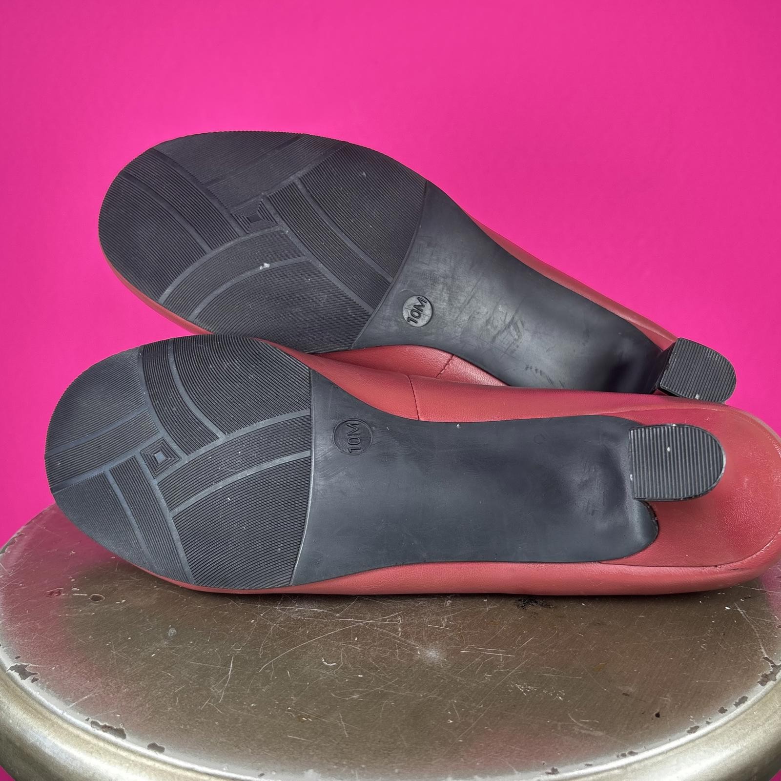 Array Flatter Red Leather Round Toe Low Heel Pump… - image 6