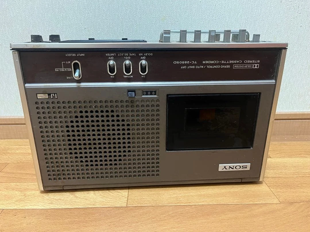 Sony TC-2850SD Vintage Portable Stereo Cassette Recorder Player