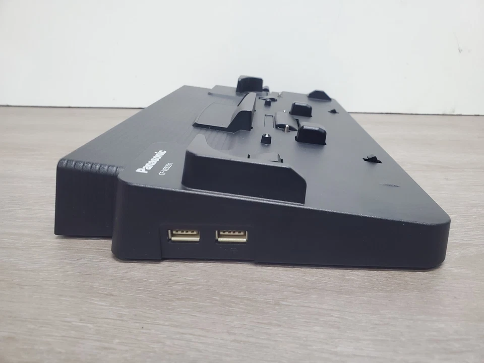 Estación de acoplamiento Panasonic para CF-33, (TABLETA Y TECLADO) BASE DE ESCRITORIO CF-VEB331U Foto 4 de 4