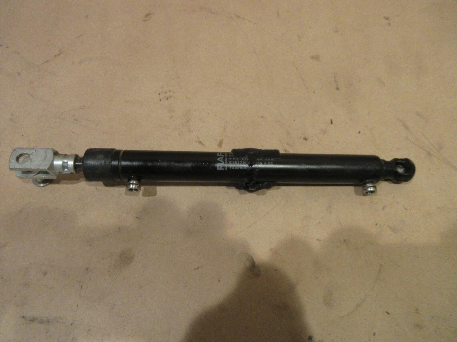 Ferrari California RH Rear Piston / Ram For Convertible Top P/N 81860400