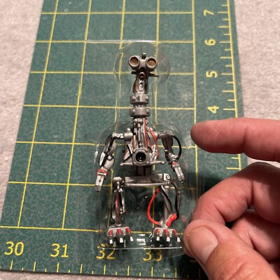 STAR WARS STAR TOURS Droid DISNEY DROIDS  G2-9T    2003 On Blister
