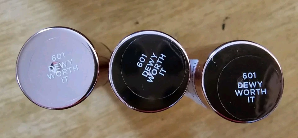 L'Oreal - Lumi Le Liquid Blush - #601 Dewy Worth It - 0.33 Fl Oz LOT Of 3! New - Image 2 of 2