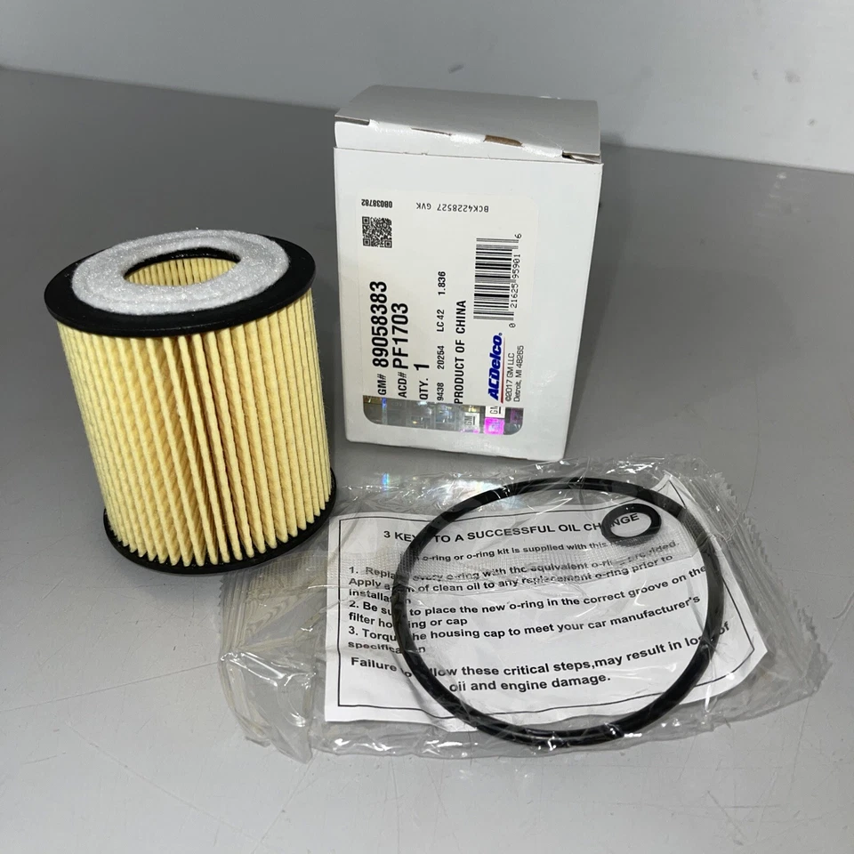 Filtro de aceite PF1703 AC Delco nuevo para Ford Escape Mazda 3 Tribute Fusion 5 Mariner Foto 2 de 4