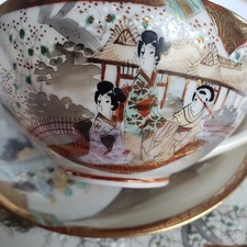 Exquisite Vintage Japan Geisha Girls Hand Painted Porcelaine Trio Tea Set