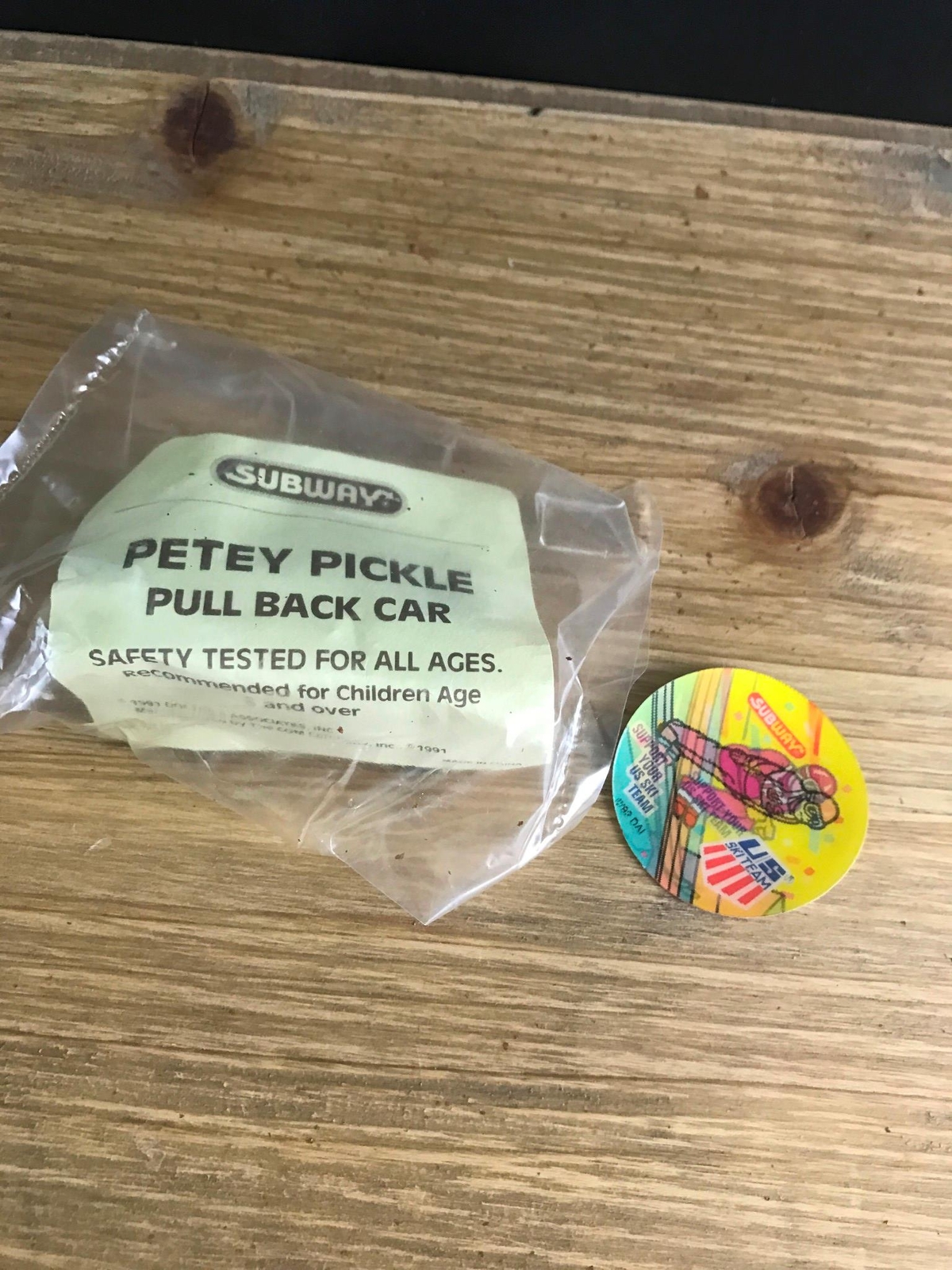 RARE 1991 Subway Fast Food TOY PETEY PICKLE PULL BACK ACTION CAR