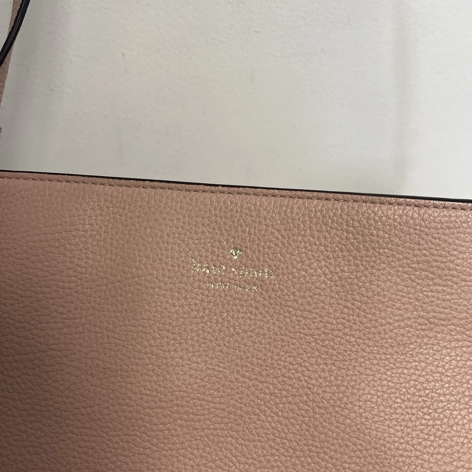 Borsa a tracolla Kate Spade New York rosa pelle ciottoli Southport Ave Cora