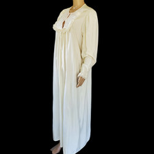 Vintage JC Penney Maxi Nightgown Women's L Pale Yellow Embroider Union Label