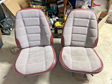 84-94 Jeep Cherokee Xj - Front Bucket Seat Seats Red 4 Door Pair No Headrest