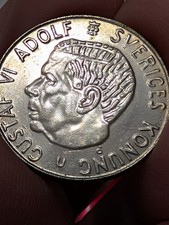 SWEDEN  SILVER 1 KRONA  1962  KING GUSTAF VI #743