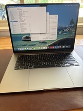 Apple MacBook Air 15in - M3 8C CPU / 10C GPU - 16GB RAM 1TB SSD - AppleCare