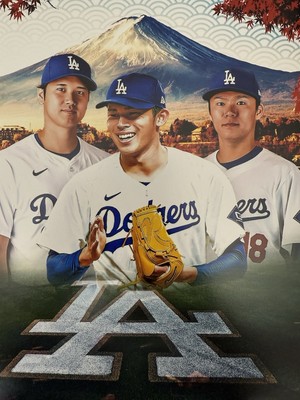 SHOHEI OHTANI YOSHINOBU YAMAMOTO ROKI SASAKI DODGERS 11x14 JAPAN