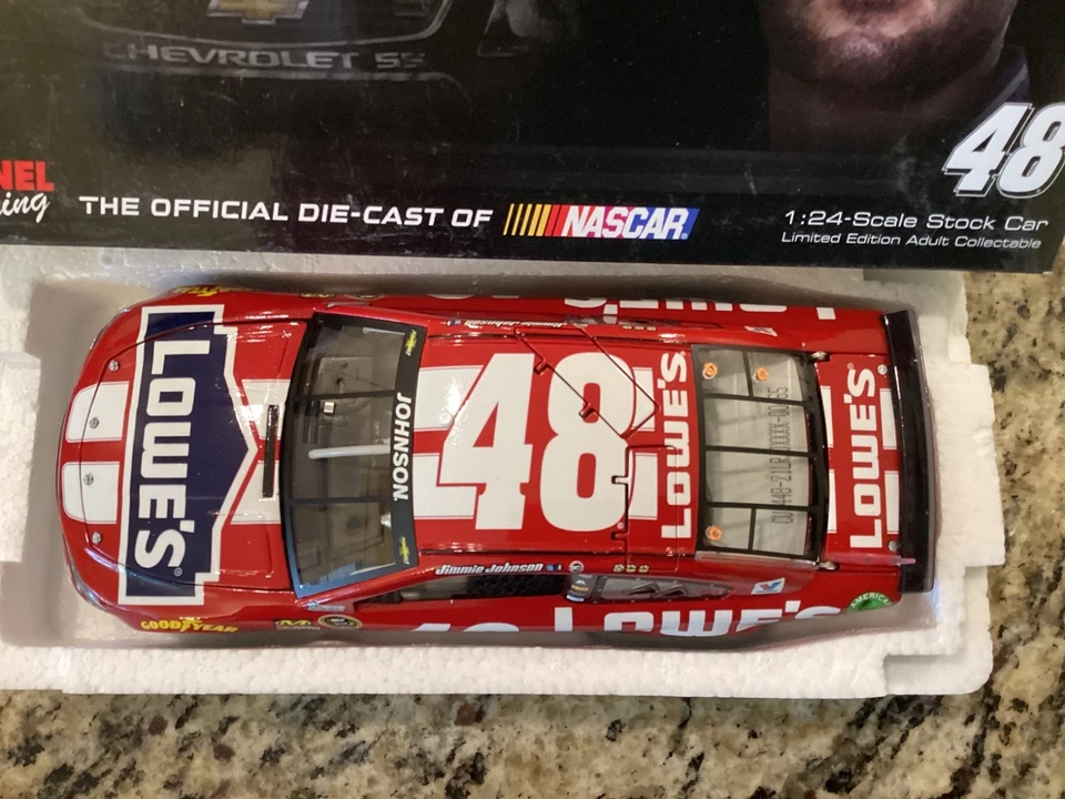 1/24 Lionel #48 Jimmie Johnson Lowe’s Red 2014 SS NASCAR - Image 2 of 4