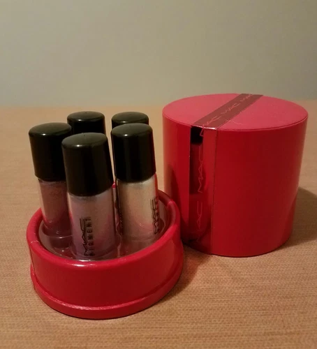 MAC Cosmetics Little Darlings Set