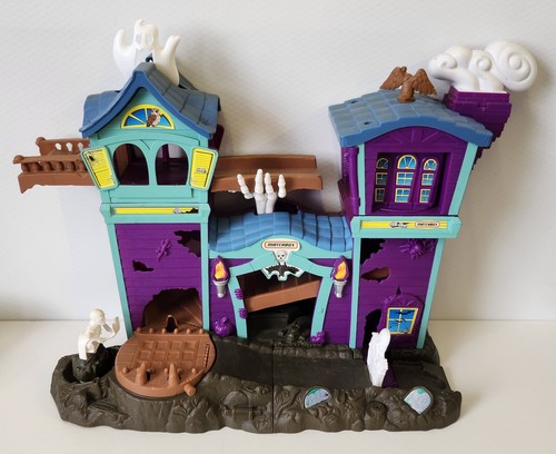 Matchbox 2003 Hero City Scooby Doo Haunted House Playset No Cars. Spooky Sounds - Picture 2 of 14